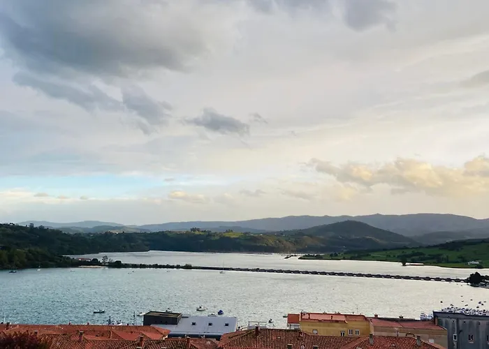Apartamento El Pilar Con Vistas A La Bahia Y A Los Picos