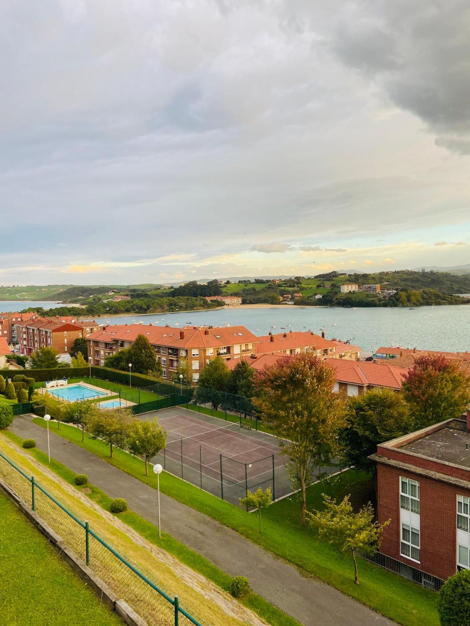 Apartment El Pilar Con Vistas A La Bahia Y A Picos San Vicente De La Barquera